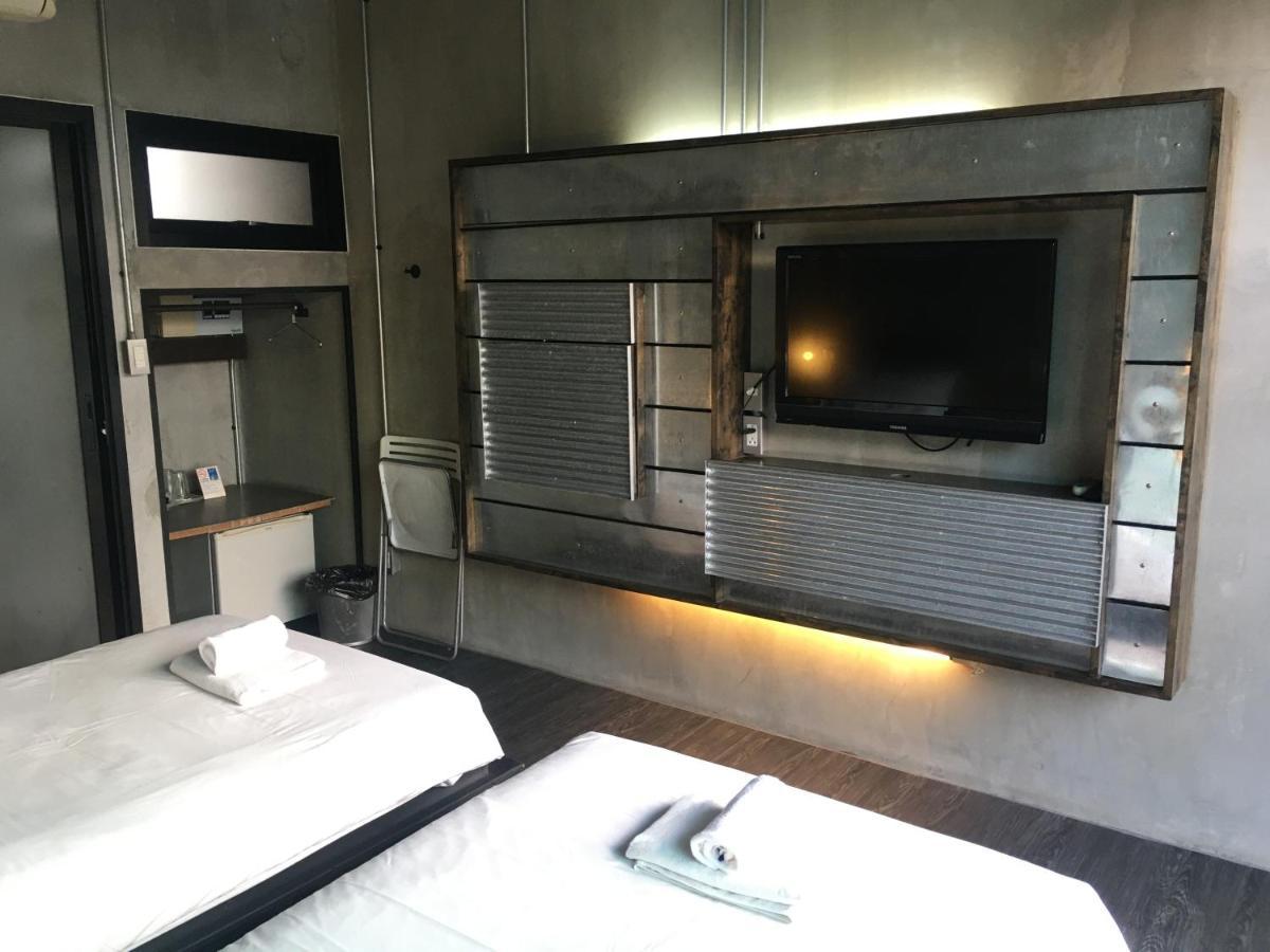 Bed Stop Hotel Chiangmai Csiangmaj Kültér fotó